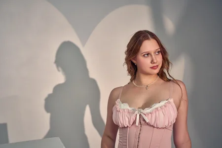 Charil_Wilson Pink cake here 🧁 зображення 2