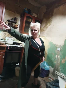 EllieLovee playing woman Foto 9