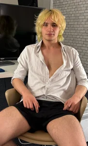 JameMilann Naughty Schoolboy Billede 4