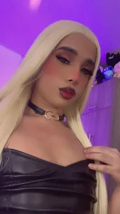 Samanthaa_Hot__ Public 사진 3