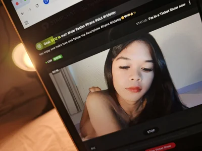 daddys_gurl69's COCK SUCKER Sex Photo 3