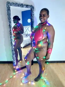 cock_whisperer69_ CHRISTMAS NIGHT Pic 5