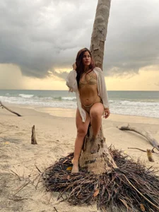 AmyyslaveのPublicの 4枚の写真