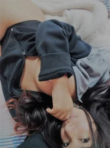 CelesteBreedlove homemade, accompany me to my bed  8টি ছবি