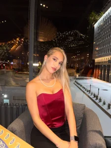 LeilaBilberry holiday😋 Pic