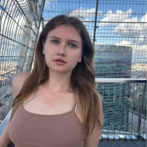 Sara_Breinor Public Pic 2