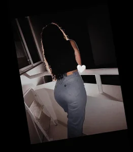 alysson_moon_ Public slika 5