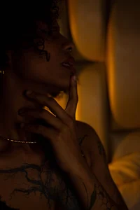 daiana_curlyYellow & dark night图片 6