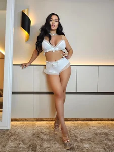 ChloeFrost Dangerously Sexy Pic 2