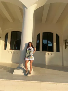 BrianaGolddenn Public Pic
