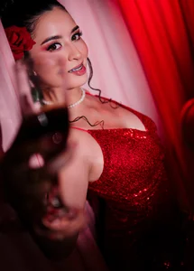 _NatachaDiaz_Will you be my Valentine tonight? Bild 5