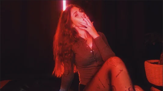 -Dark_night- Public  3. fénykép