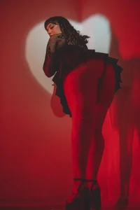 AmberGreyy_ A different perspective! Pic 8