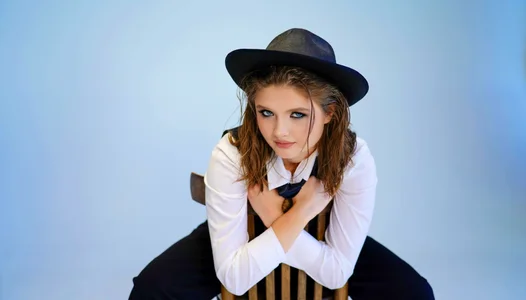 JaneRosen: Public ( 3 фото)