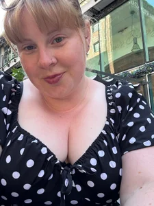 Curvy-GingeXX Public Fotka 2