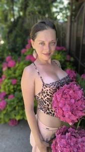 Rapunzel_hairlover Public صورة واحدة|Rapunzel_hairlover Public صورتان|Rapunzel_hairlover Public  3 صور|Rapunzel_hairlover Public  3 صورة