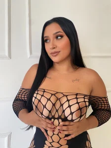 🎀🍒🔥A LITTLE OF THIS CUTE GIRL🎀🍒🔥 de ainhara-rose  Imagens