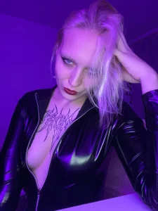 Martha_Hoffman Public Pic 3