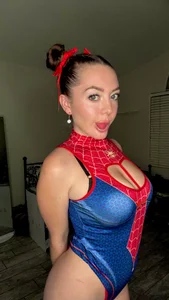 Spidey Senses Are Tingling 😉❤️ de babygingerboo  2 photos