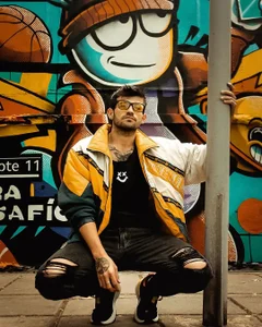 Public de jonathan_rivers  8 photos