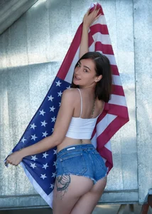 KaelisRose 4th of July cutie🌡️ Pic 5