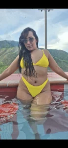 IsabelaAcosta Enjoying it, can it be with you? Foto 4