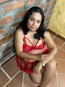 kathalina_martin's XXX Nude Photo 1