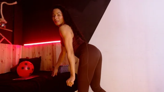 Amara_Vex Fantastic muscles Billede