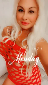 BlondeLatinaErica Erica Pic 5