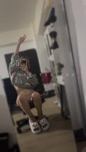 Mollyhappy1769 Public Pic 2