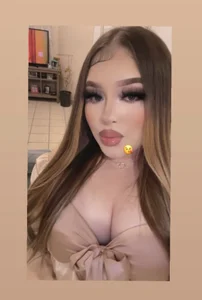 cherrychanel1 Public Foto
