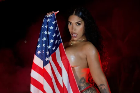 SaamyTitss4th July ❤️🤍💙 Bild 8