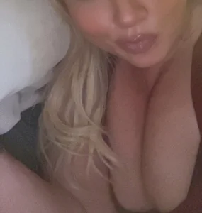 Lush-LunaXXX Ass and boobs Pic