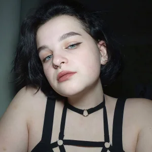 ChelseaEmbertona be closer Pic 4