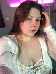 Ruth_Oliver Do you want to see even more honey? Foto 4