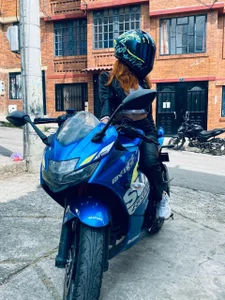 Biker girl 🩵✨ od Antonella_Torres2  snímek