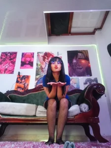 Adele_mystic my body needs you here and now Gambar