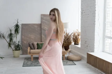 Snowdroppie____: Public ( 2 фото)