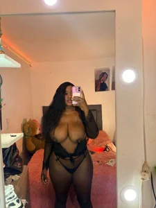 Thalyanna_ebonny Public slika 8