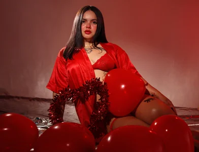 Mia_candy_0 Red passion <3 Hình 2