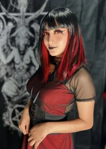 amaracooper_: immerse yourself in the dark and let yourself be seduced by the forbidden🖤😈 ( 3 фото)