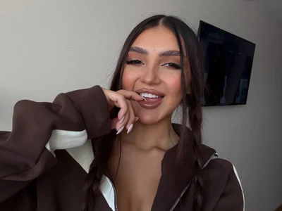 AlvinaMair My face Foto 2