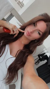 CheekyChelseaXX kullanıcısının Me albümü -  3 fotoğraf