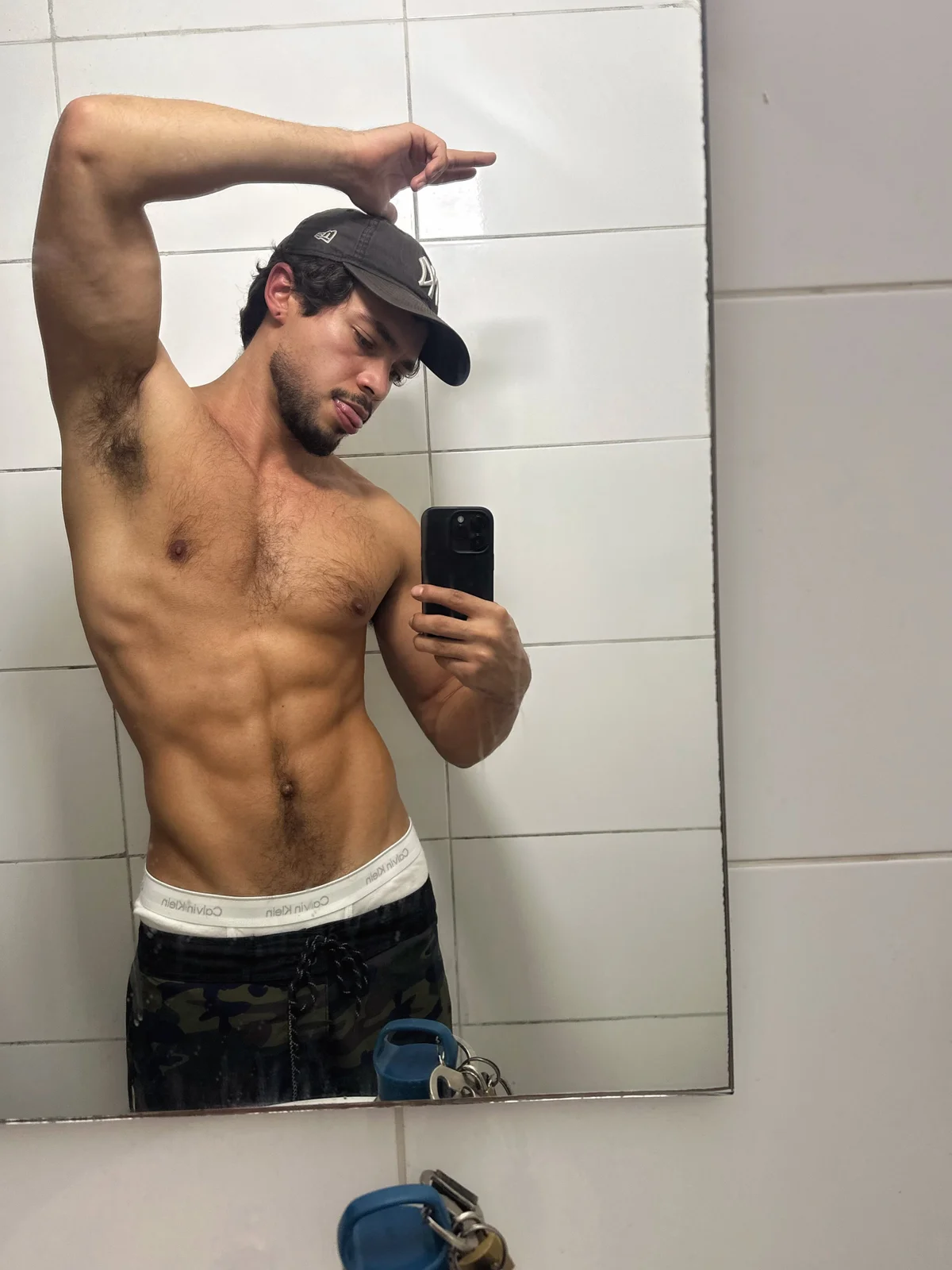 Papito_23cm Trending Pic 4533