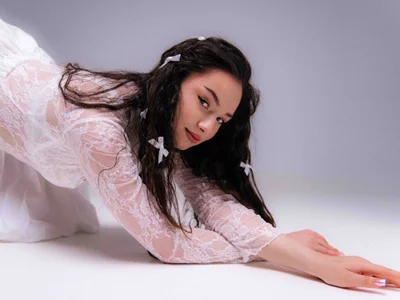 Amber_Bond white lace for love Poză 5