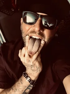 Zdjęcia Livingpuddle playwith me:  2