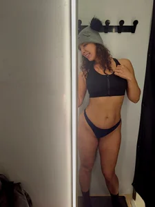 aryahunt1 naughty time at mall รูป  2