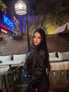 sun_hee Public Pic 2