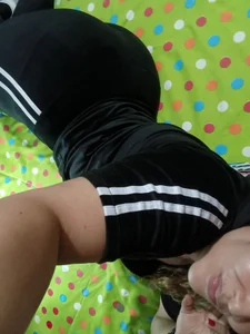 SluttyMilf79 Sporty comfort 🔥 Pic 2