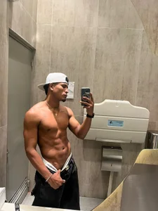 Public de Sebas_Backwood  5 Imagens